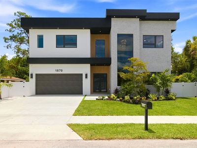 1870 Jasmine Dr