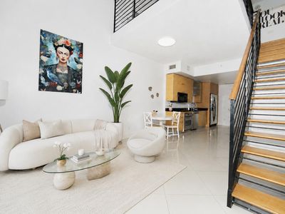 60 SW 13TH Street #1418