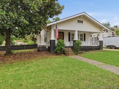 Property at 1420 E 8th St, Okmulgee, OK