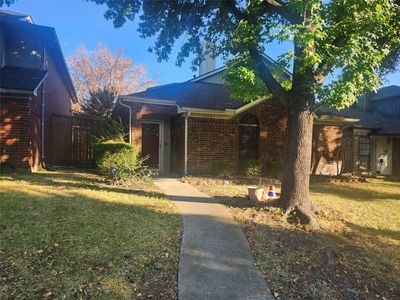 1720 Medina Dr