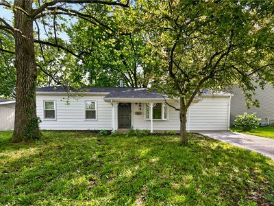 944 Olympia Dr