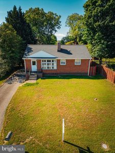 1902 Mountain Ave