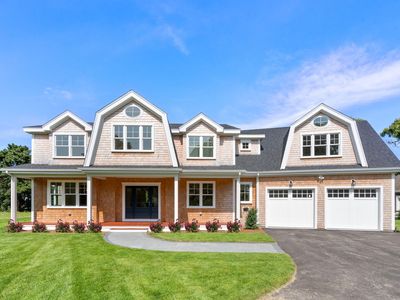 106 Barcliff Avenue