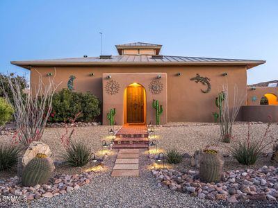 22205 N Valley Dr