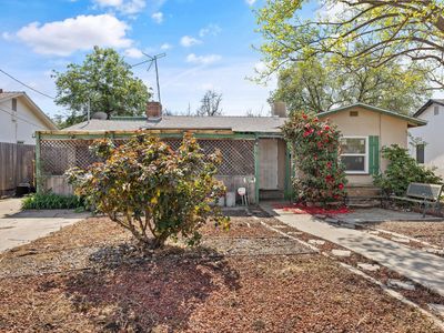 1019 E Laurel Avenue