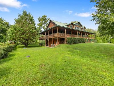 237 Laurel Creek Ln