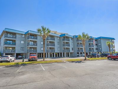 6000 North Ocean Blvd. #233 B