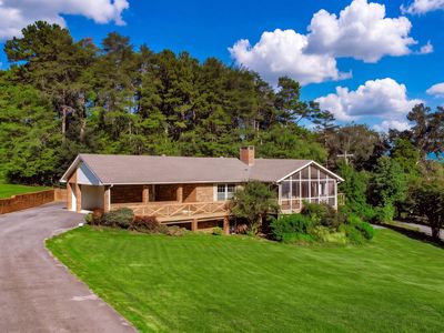 1235 Golf Course Rd