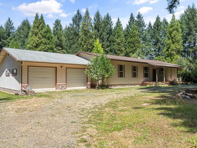 273 Fawn Ln
