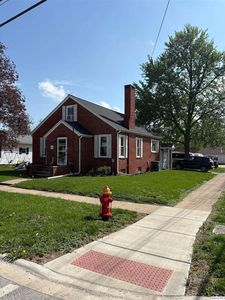 120 W South St