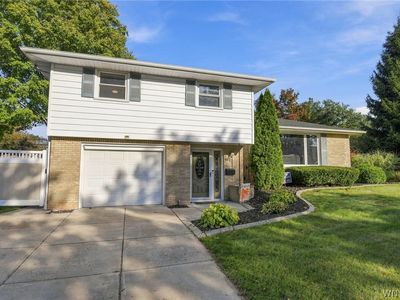 481 Darwin Dr
