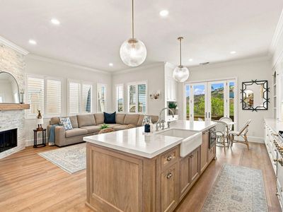 11277 Miro Cir