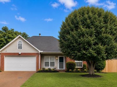 800 Thomas Bay Ct