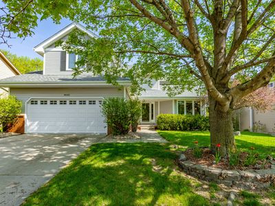 4643 Elm St
