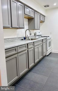 5219 Newton St APT 102