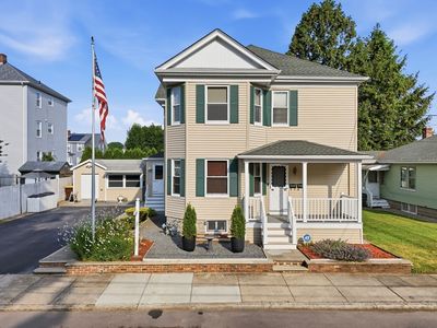 28 Wingold St