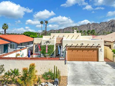 52260 Avenida Villa