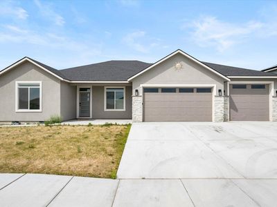 8613 Dusty Maiden Dr