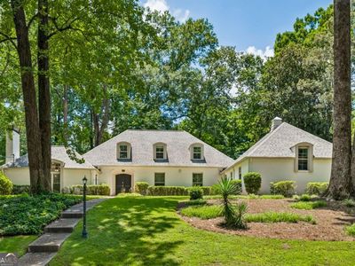 2211 Hill Park Ct