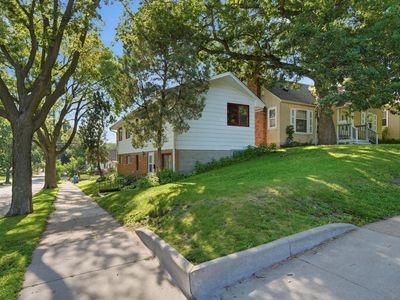 3159 Fillmore St NE