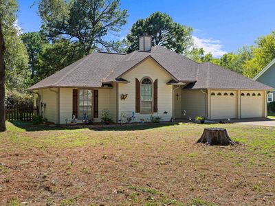 636 Green Meadow Trl