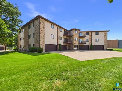 4605 W Custer Ln APT 306