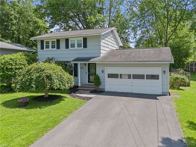 4027 Bay Park Dr