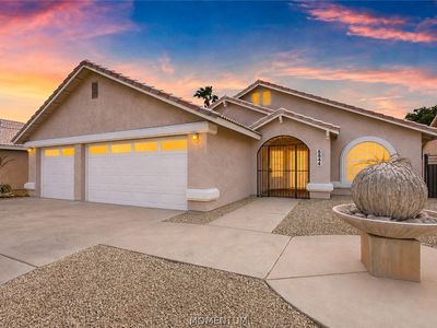 5544 S Club House Dr
