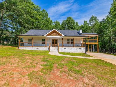 105 Cades Dr