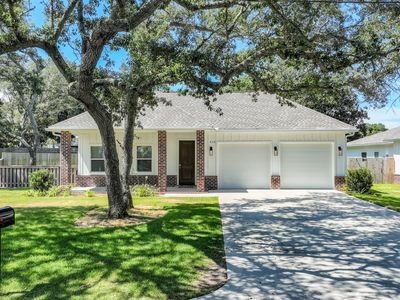 Property at 610 5th St, Destin, FL