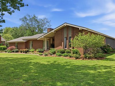 1312 Doran Rd