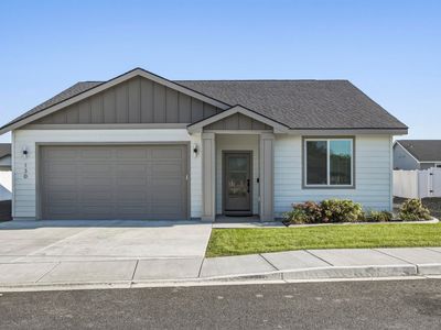 130 E 25th Ave