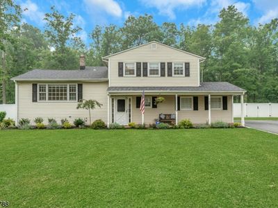 165 GREENWOOD DR