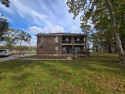 409 Brook Hollow Dr