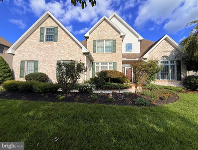 11 Cherish Dr