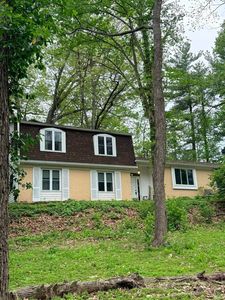 1310 E Prairie Dr