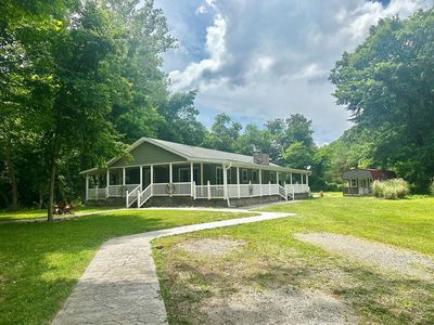 455 Debord Rd