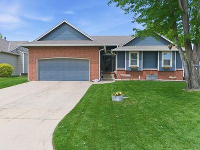 2537 N Watersedge Ct