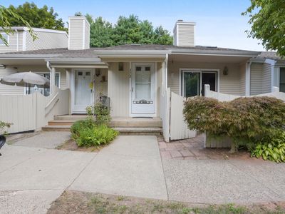 372 Lakeview Drive #372