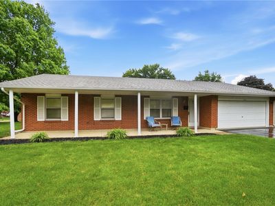 4100 Danern Dr