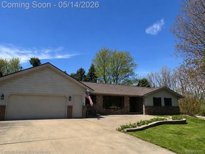 593 Deanna Dr