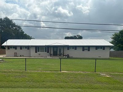 621 Crossroads Hwy