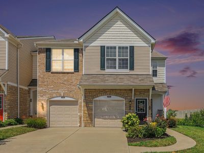 400 Aintree Dr