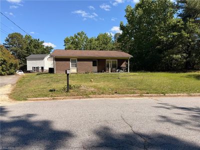 504 Lynn Dr
