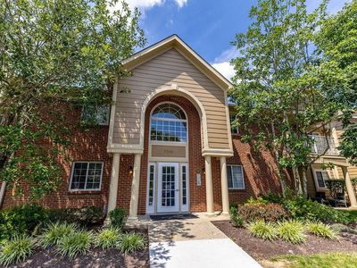 7343 Chatham Ct APT G