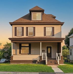 369 Stanford Ave