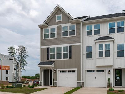 1011 Blackthorn Ln