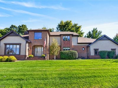 481 Lake Of The Woods Blvd