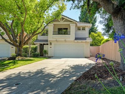 457 Lenox Ct