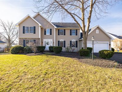 5 Waterbury Ln